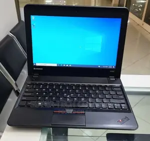 Photo - Laptop Lenovo 300e 4GB AMD HDD 320GB