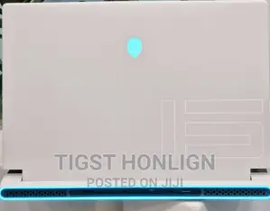 New Laptop Alienware M17x R2 16GB Intel Core I7 SSD 1T