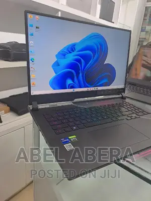 Photo - New Laptop Asus ROG Strix G17 32GB Intel Core I9 SSD 1T