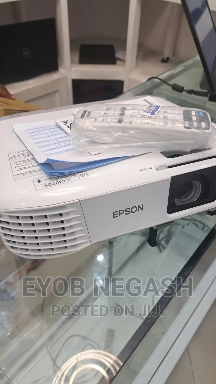 New Doopro P2 8 GB White