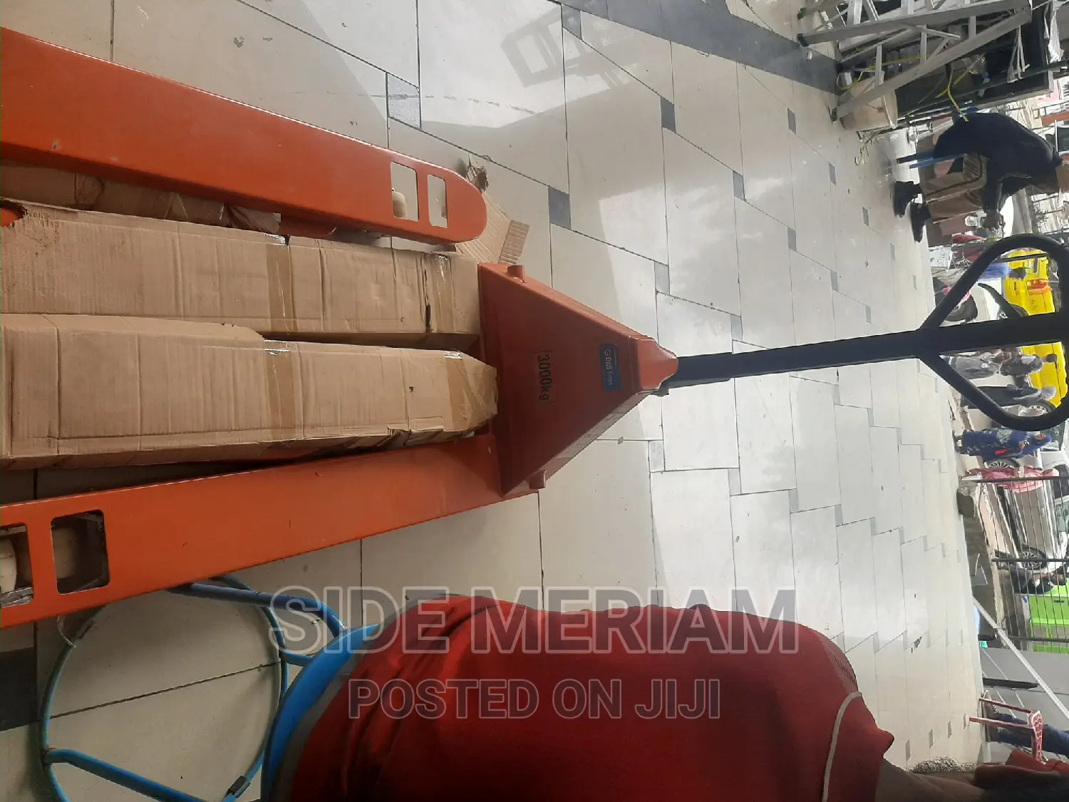 Hydraulic Pallet Truck - 3 Ton