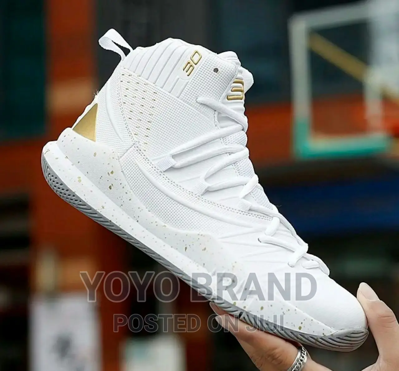 Under Armour Curry's 5