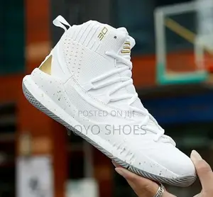 Under Armour Curry's 5