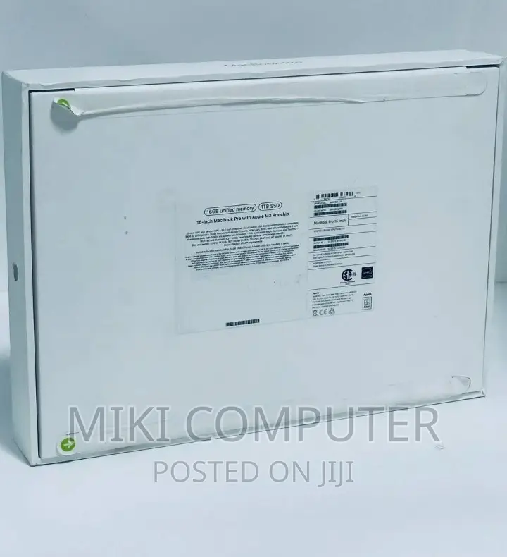New Laptop Apple MacBook Pro 2023 M2 16GB AMD SSD 1T
