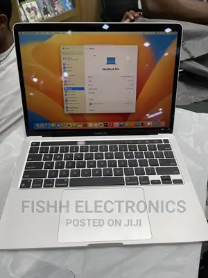 Photo - New Laptop Apple MacBook Pro 2022 M2 8GB Apple M2 SSD 256GB