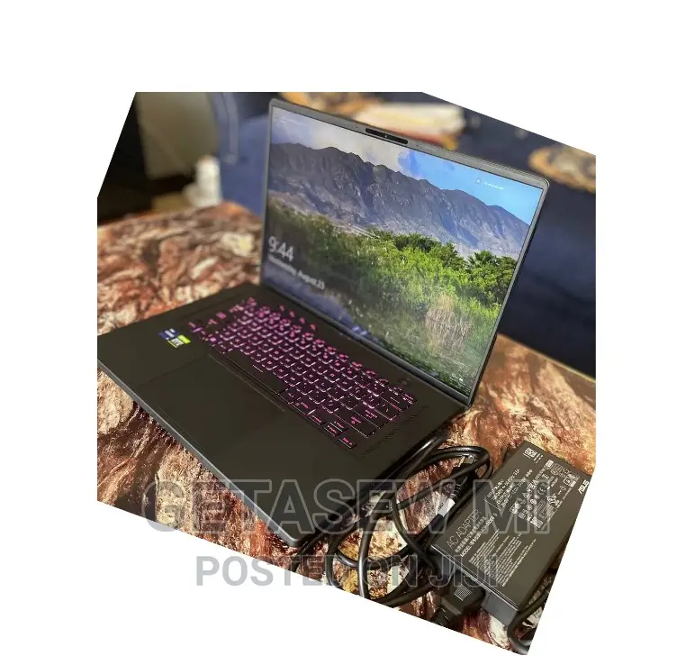 New Laptop Asus ROG Zephyrus M16 GU603HR 16GB Intel Core I9 SSD 1T