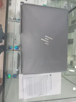 New Laptop HP Spectre X360 16GB Intel Core I7 SSD 512GB