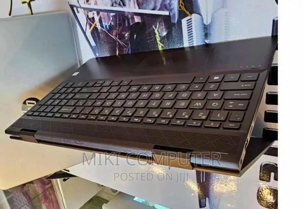 New Laptop HP Envy X360 16GB Intel Core i7 SSD 512GB