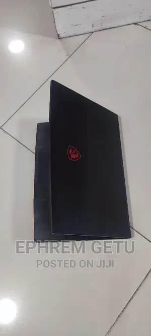 New Laptop MSI GF63 8GB Intel Core I5 SSD 512GB