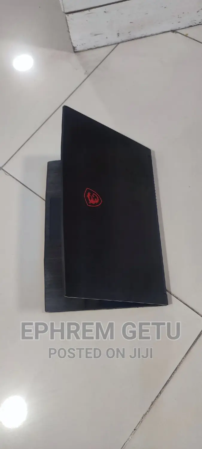 New Laptop MSI GF63 8GB Intel Core I5 SSD 512GB