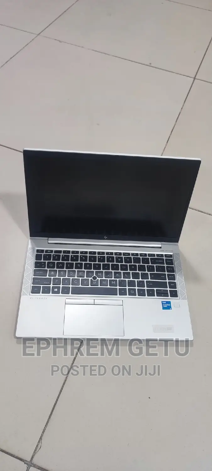 New Laptop HP EliteBook 840 G8 16GB Intel Core I5 SSD 512GB