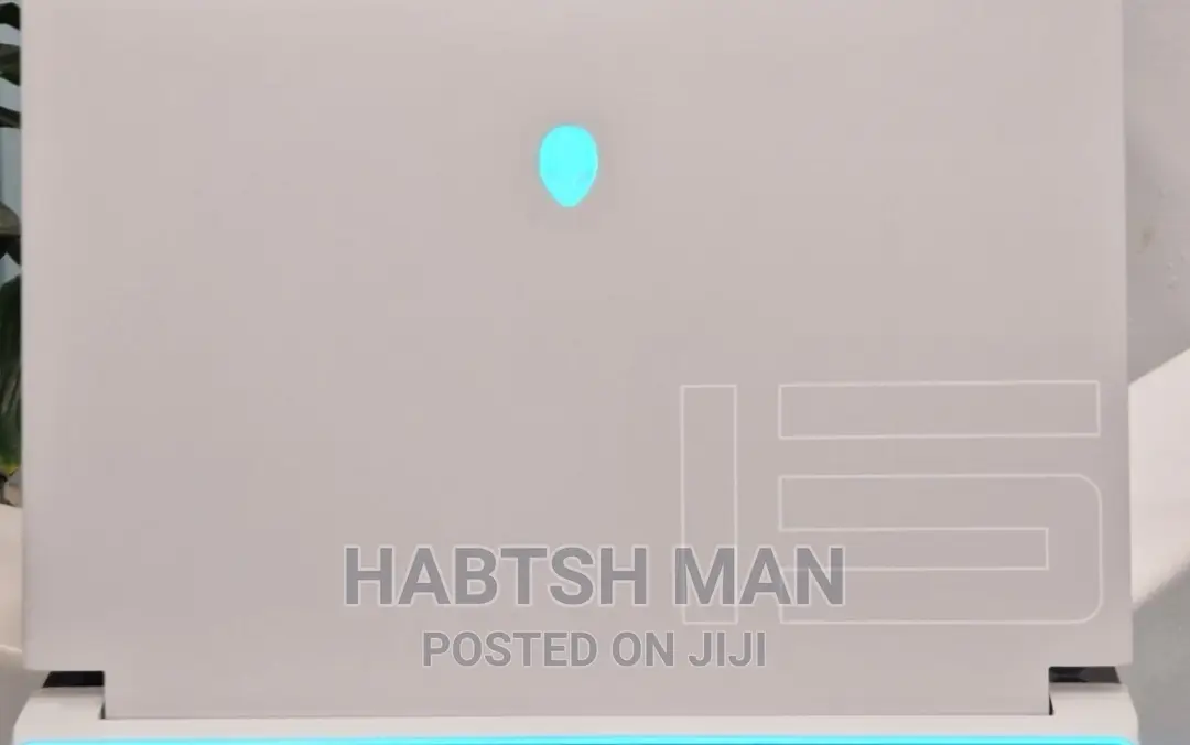 New Laptop Alienware Area-51m 16GB Intel Core I7 SSD 1T