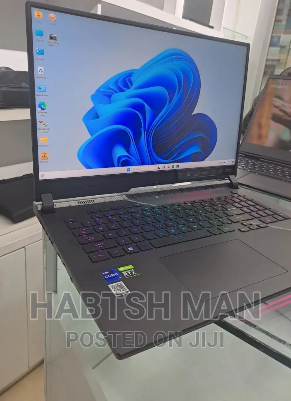 New Laptop Asus ROG Strix G15 32GB Intel Core I9 SSD 1T