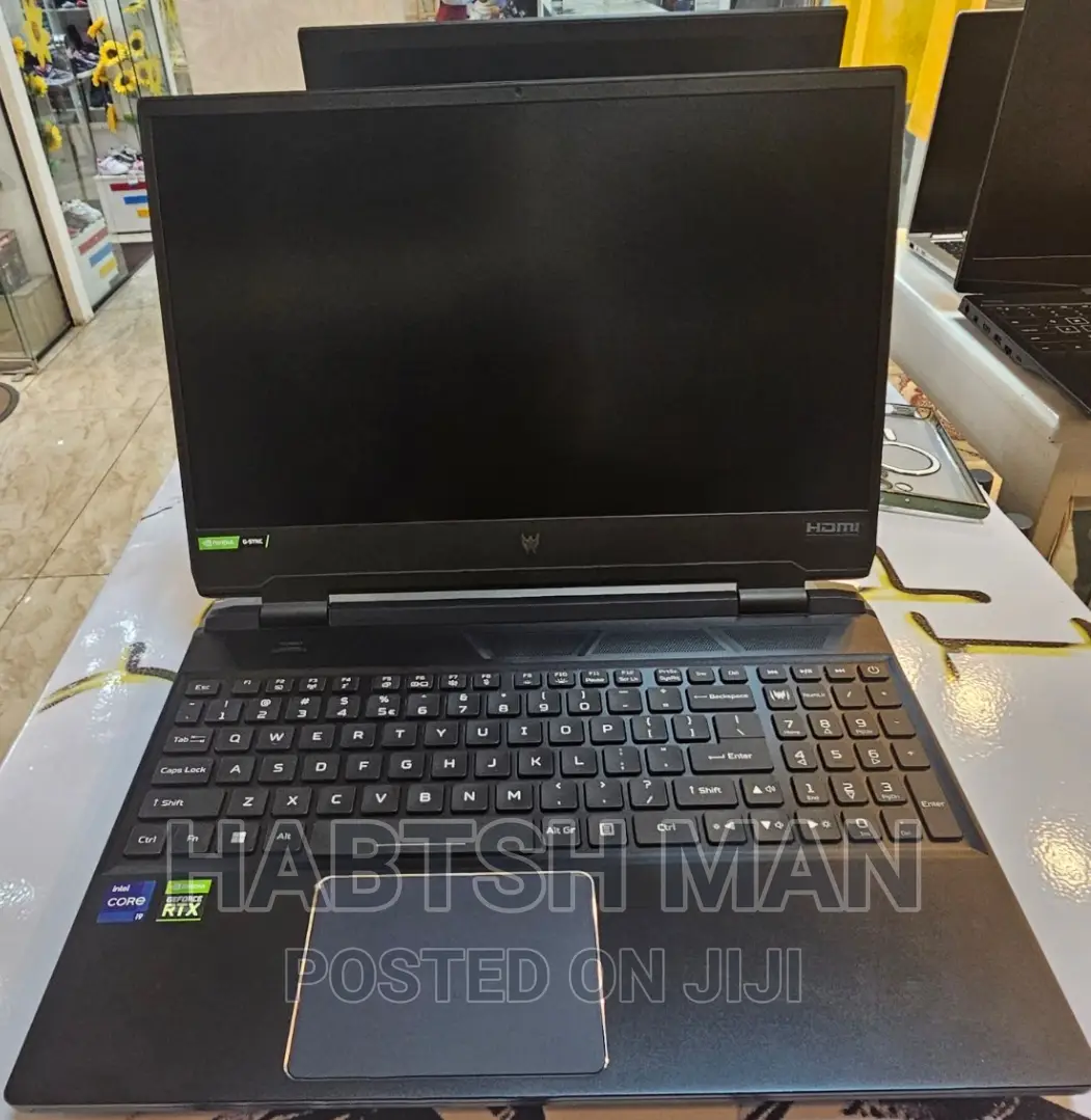 New Laptop Acer Predator Helios 300 16GB Intel Core I9 SSD 512GB