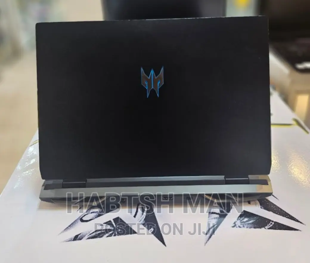 New Laptop Acer Predator Helios 300 16GB Intel Core I9 SSD 512GB