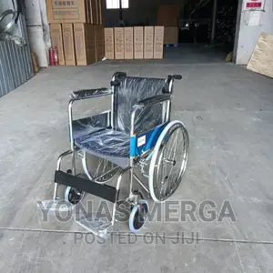 Photo - Hand Push Adult Wheelchaircolour: Black