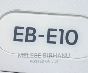 New Epson EB-E10 Model Projector