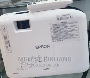New Epson EB-E10 Model Projector