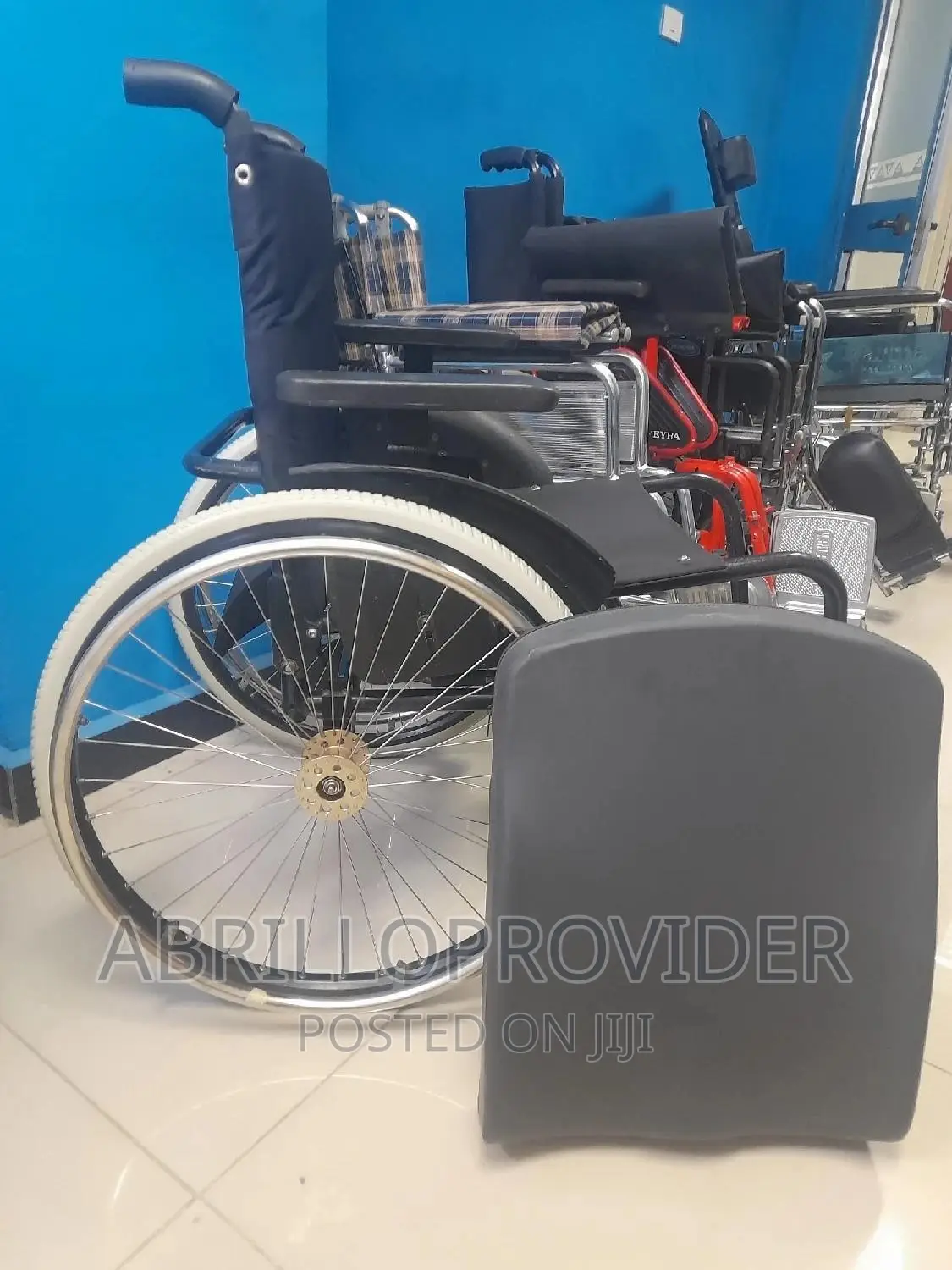 እጅግ ዘመናዊ ዌልቸር American Wheelchair