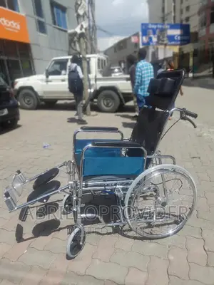 New Packed Wheelchair Foldable and Flexible With Potty