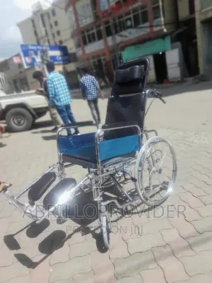 New Packed Wheelchair Foldable and Flexible With Potty