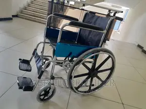 New Packed 150kg Capacity Wheelchair