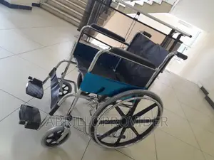 New Packed 150kg Capacity Wheelchair