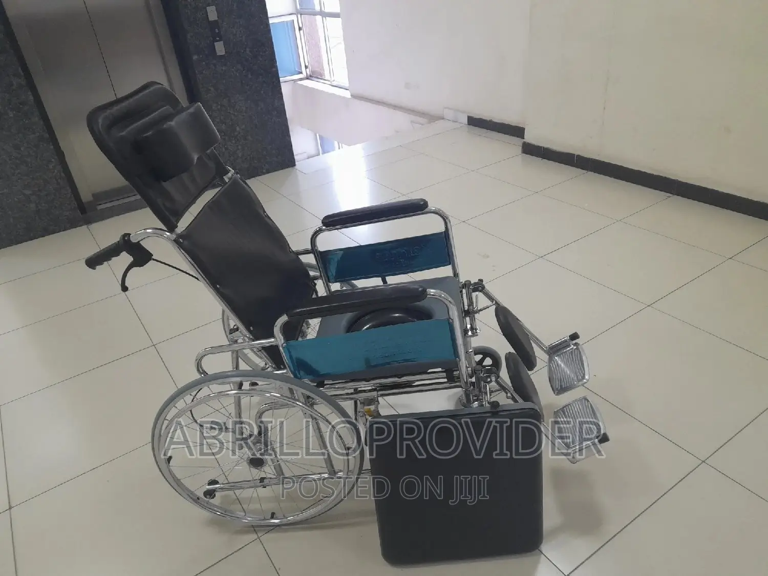 180degree Wheelchair Commode Reclaimer