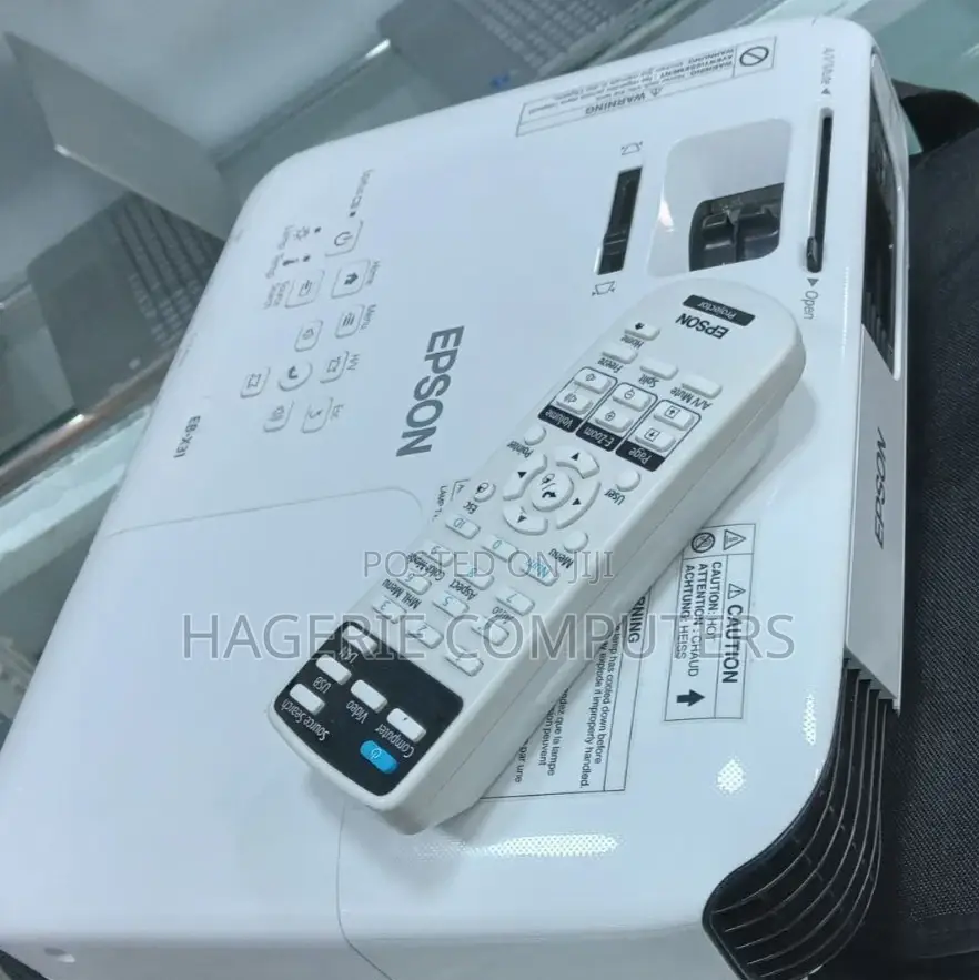 Brand New EPSON Projector Model Eb-X31