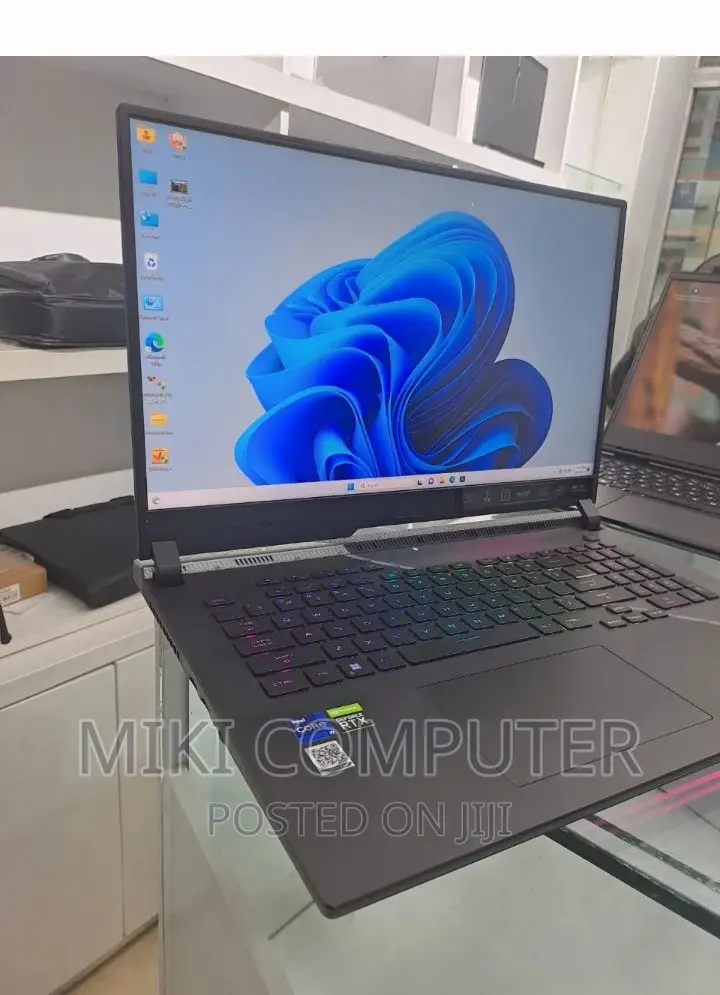 New Laptop Asus ROG G703 32GB Intel Core I7 SSD 1T