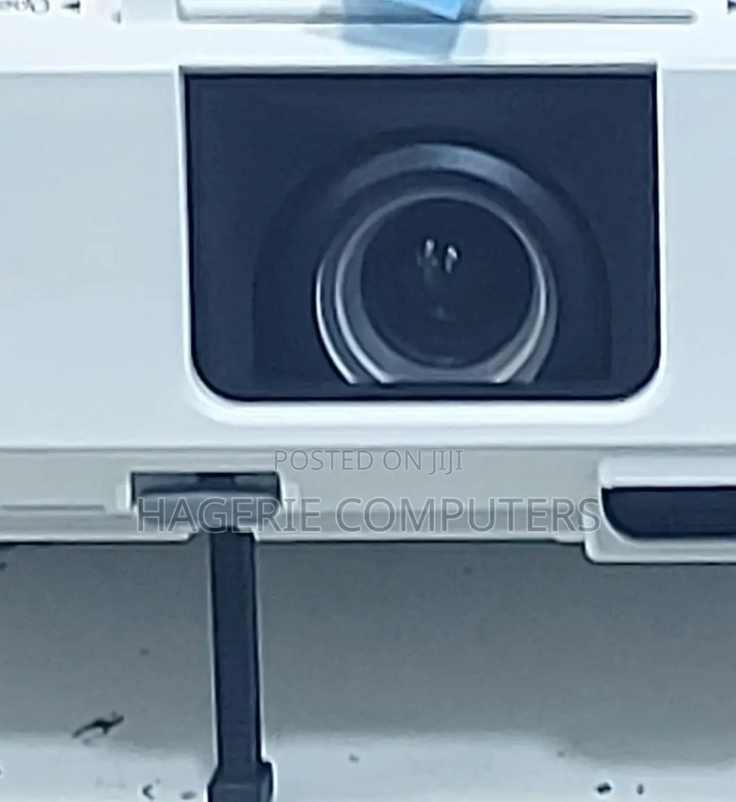 Brand New EPSON Projector With Manual MODEL EB-X49