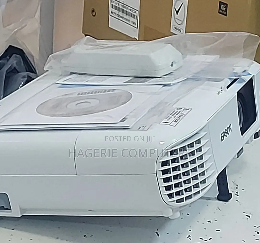 Brand New EPSON Projector With Manual MODEL EB-X49