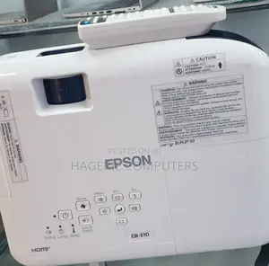 Brand New EPSON Projector With Remote Model Name: EB-E10