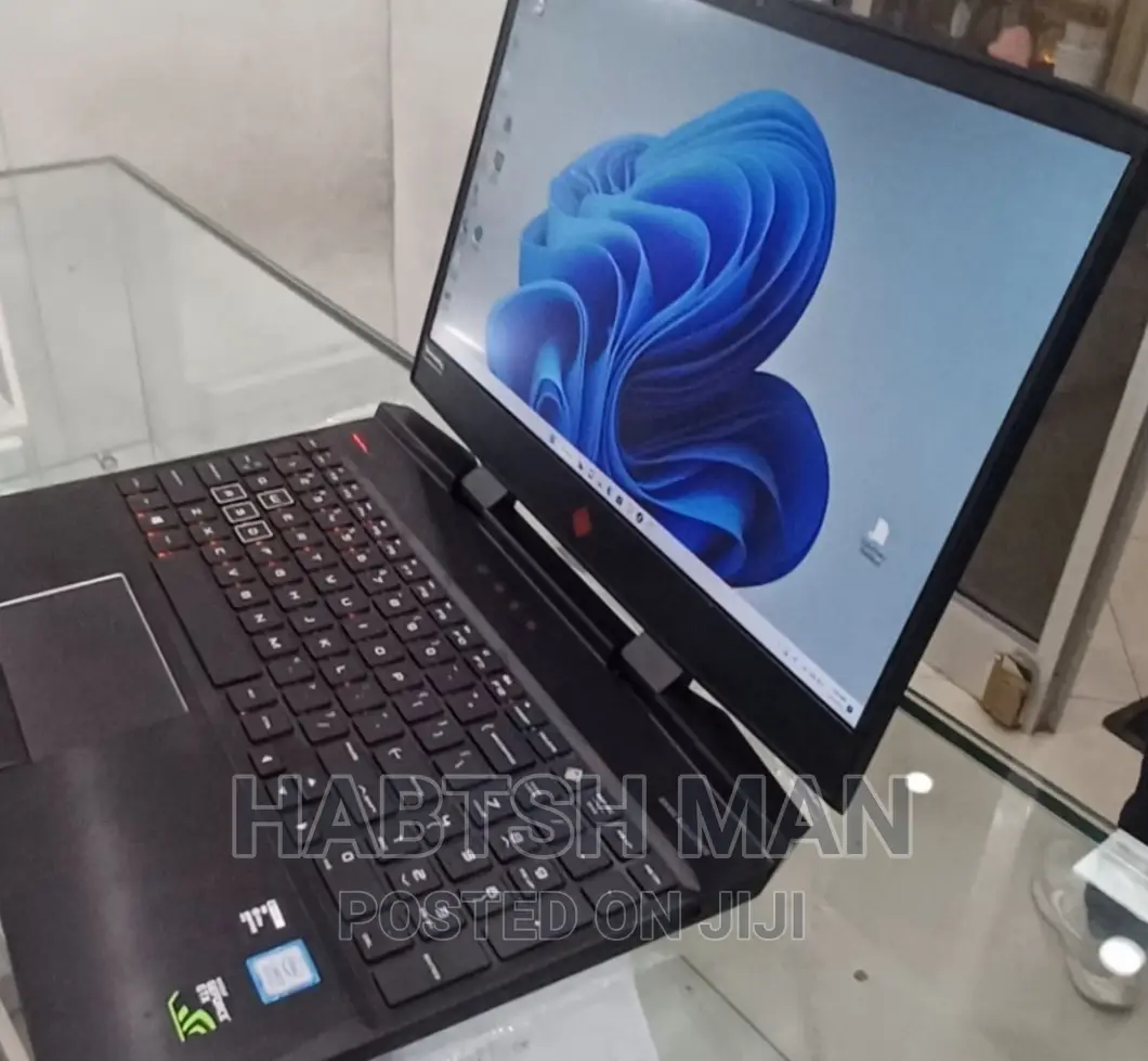 New Laptop HP Omen X 8GB Intel Core I7 HDD+SSD 1T