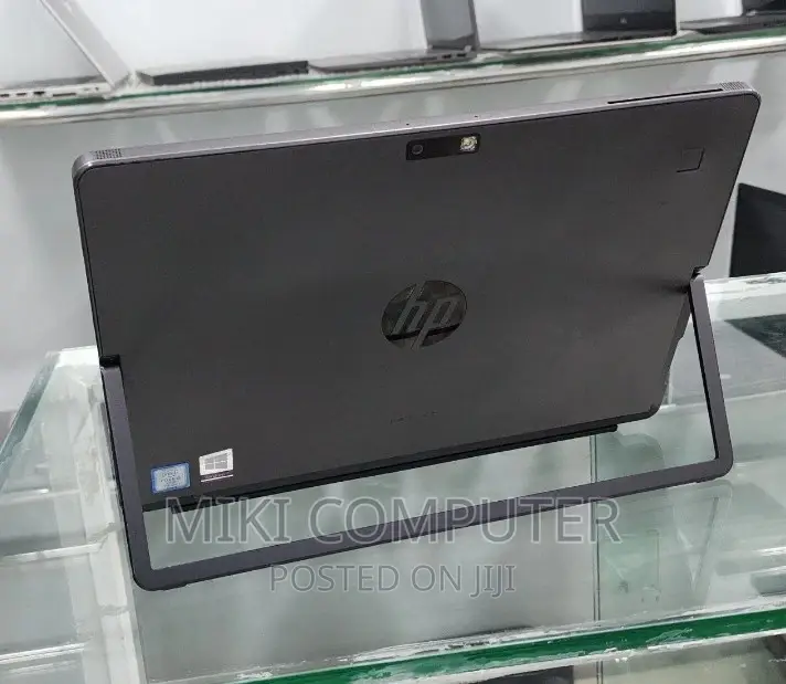 New Laptop HP X2 8GB Intel Core I5 SSD 256GB