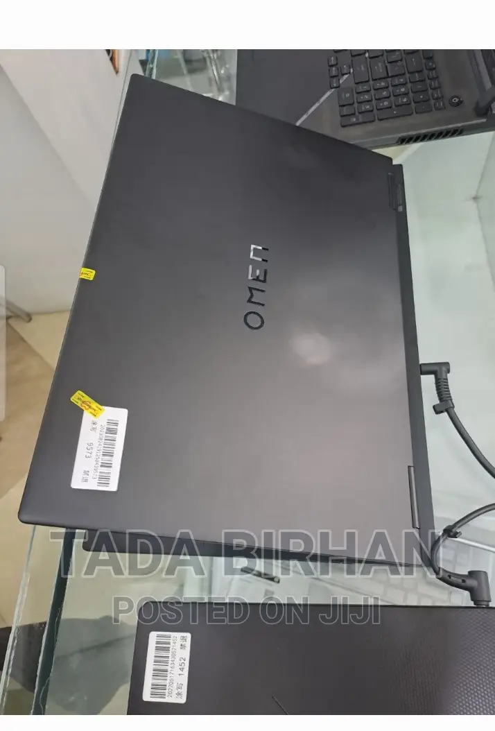 New Laptop HP Omen 17 16GB Intel Core I7 SSD 1T