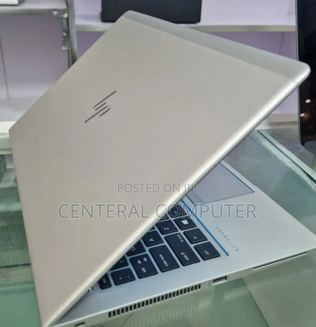 New Laptop HP 250 G5 16GB Intel Core I7 SSD 512GB