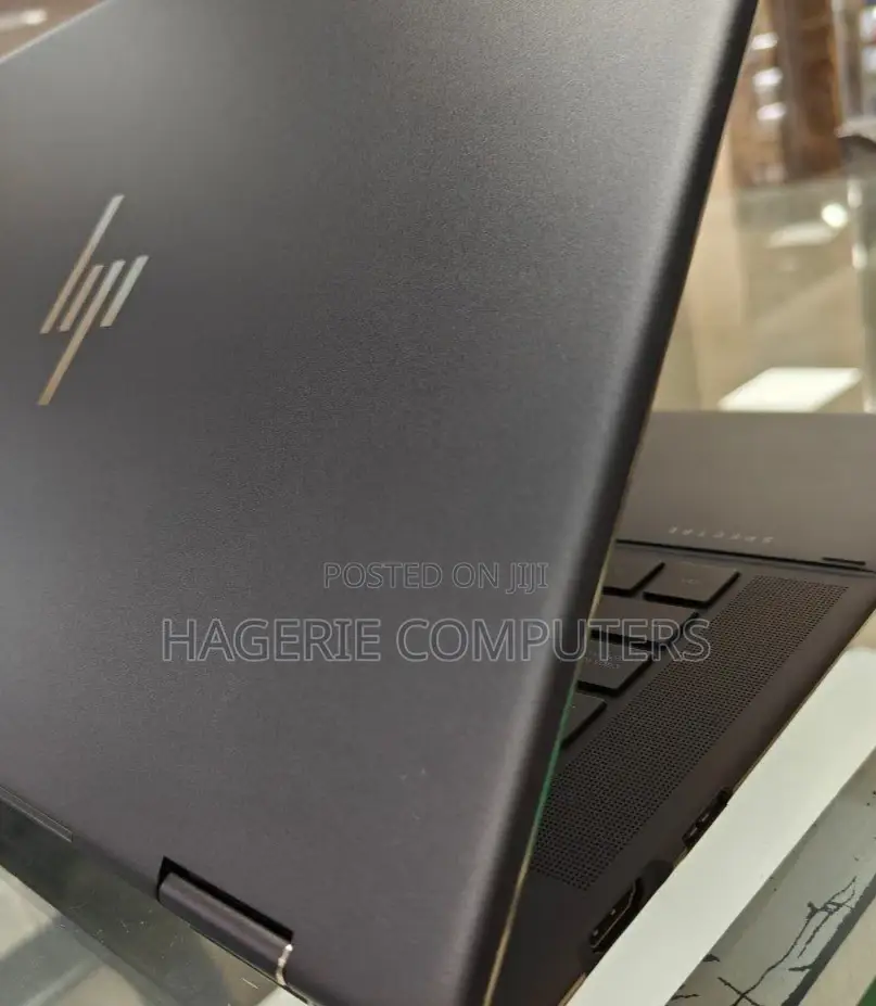 New Laptop HP Spectre X360 16GB Intel Core I7 SSD 1T