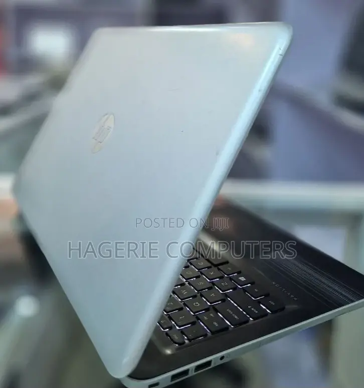 New Laptop HP Pavilion 14-Ce1000 8GB Intel Core I5 SSD 1T