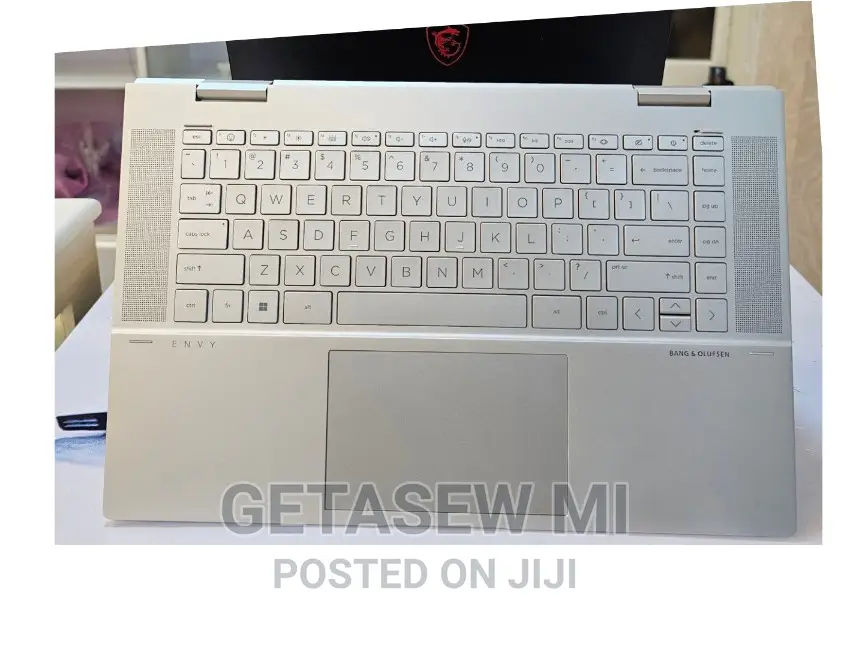 New Laptop HP Envy X360 16GB Intel Core I5 SSD 512GB