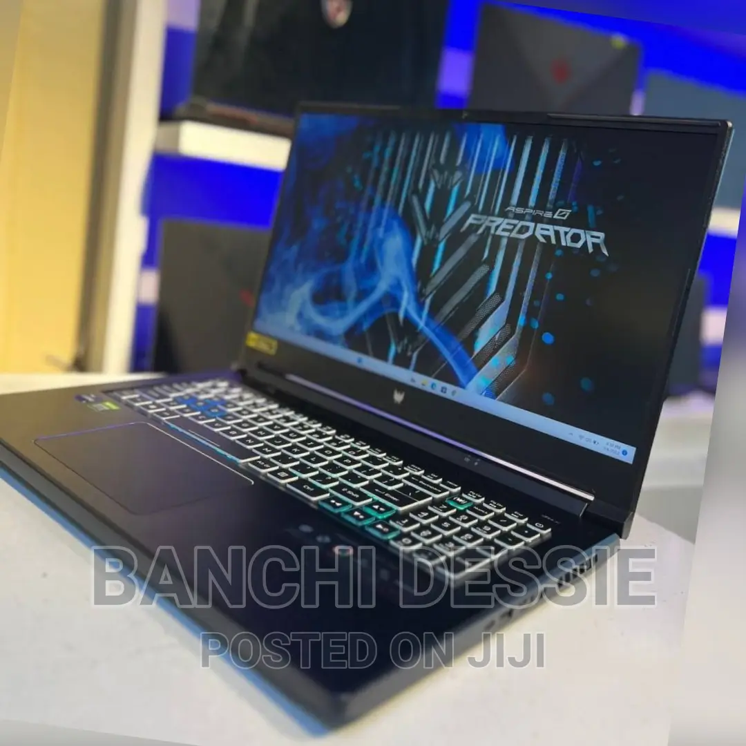 New Laptop Acer Predator Helios 300 16GB Intel Core I9 SSD 512GB