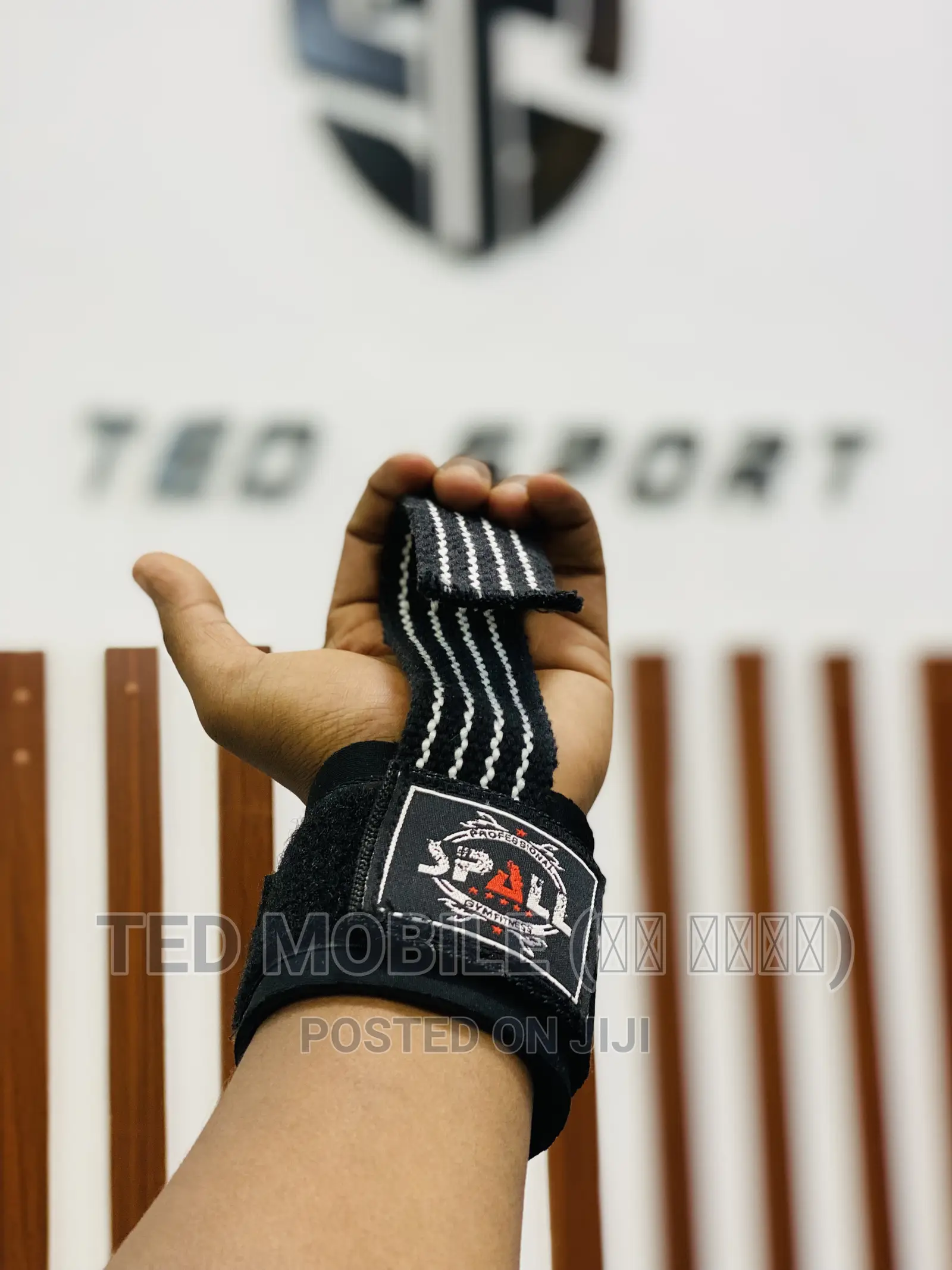 Weightlifting Wrist Wrap