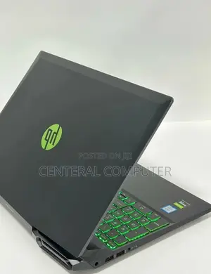 Photo - New Laptop HP Pavilion 17 8GB Intel Core I5 SSD 512GB