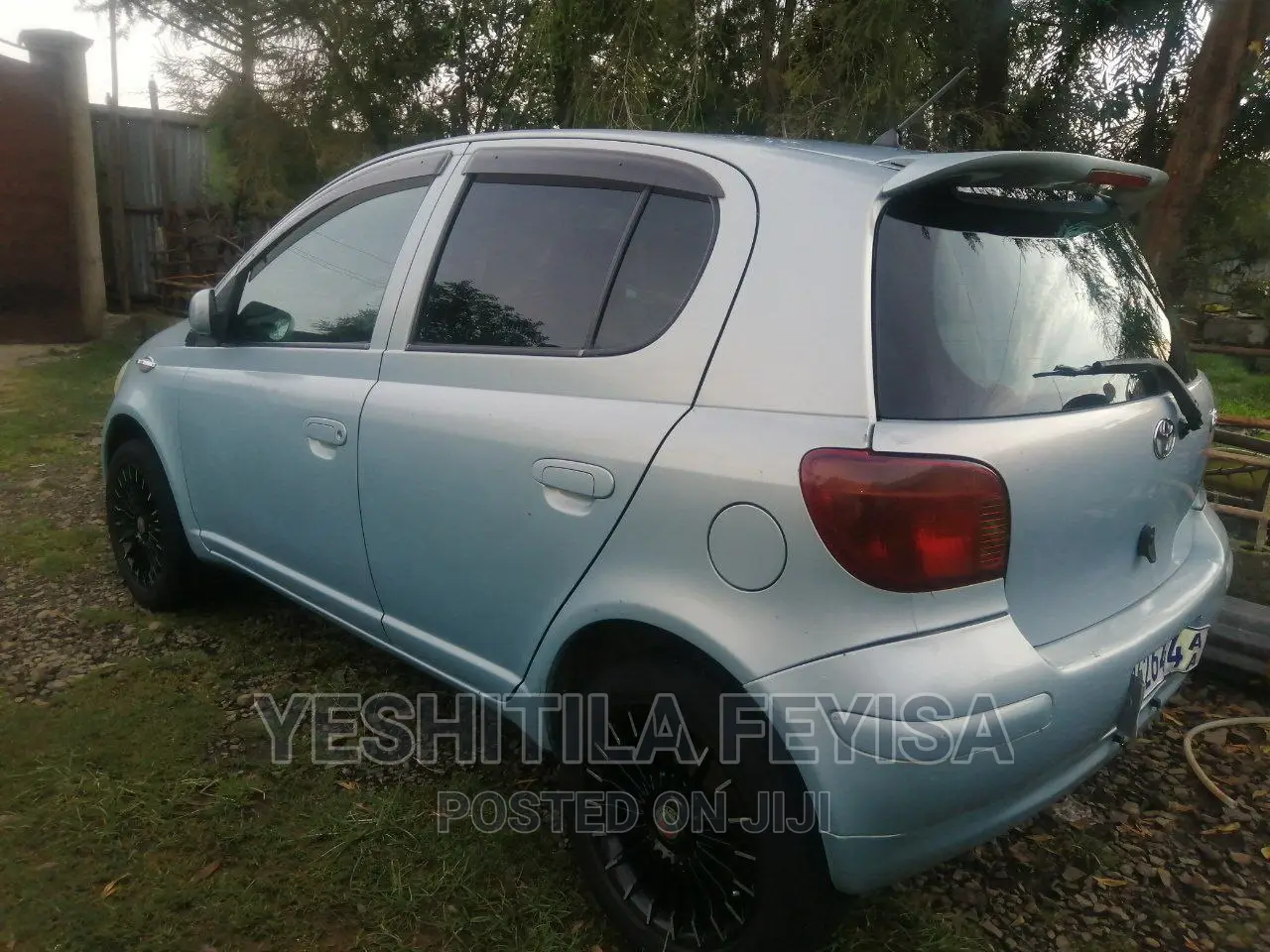 Toyota Corolla L 4-Speed Automatic 2013 White