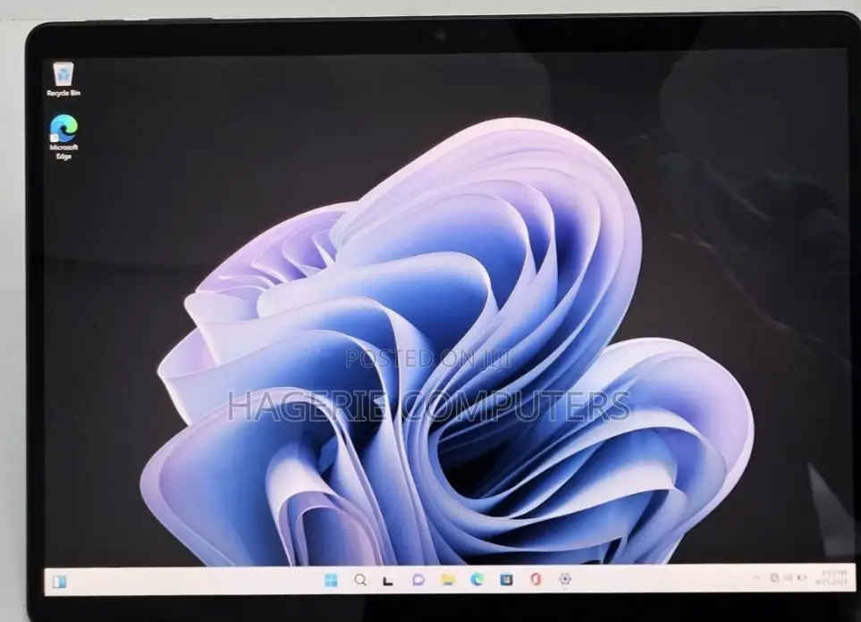 New Laptop Microsoft Surface Pro 9 16GB Intel Core I5 SSD 256GB