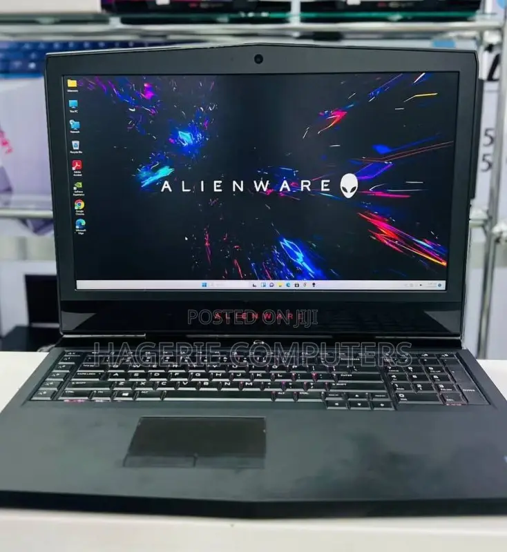 New Laptop Alienware Area-51m 16GB Intel Core i7 SSD 512GB