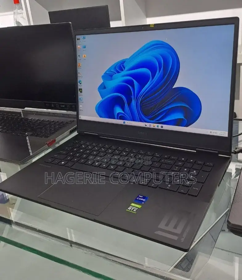 New Laptop HP Omen 16 16GB Intel Core I9 SSD 1T