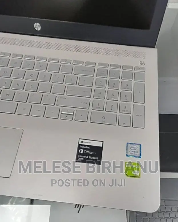 New Laptop HP Pavilion 15 8GB Intel Core I7 SSD 256GB