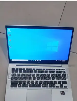 New Laptop HP 8GB AMD Ryzen 3 SSD 512GB