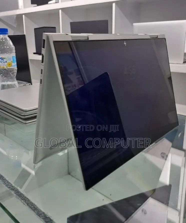 New Laptop HP Envy 15-Ep0xxx 8GB Intel Core I5 SSD 256GB